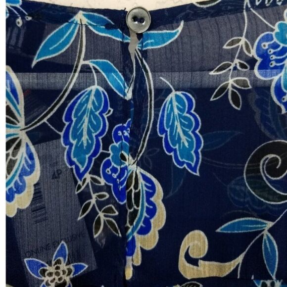 The Limited Floral Long sleeve Dress size 4P NWT - Picture 8 of 11